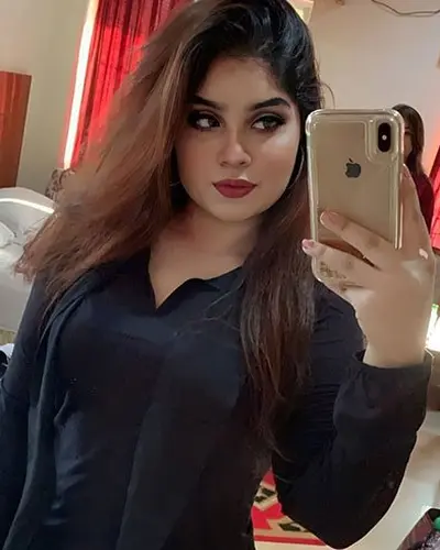 Qamrunisha Khan
